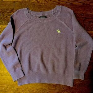 Abercrombie Size Small Lavender in good cond